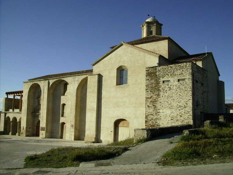 Hotel 4 Estrellas Conventual De Alcantara Exterior photo